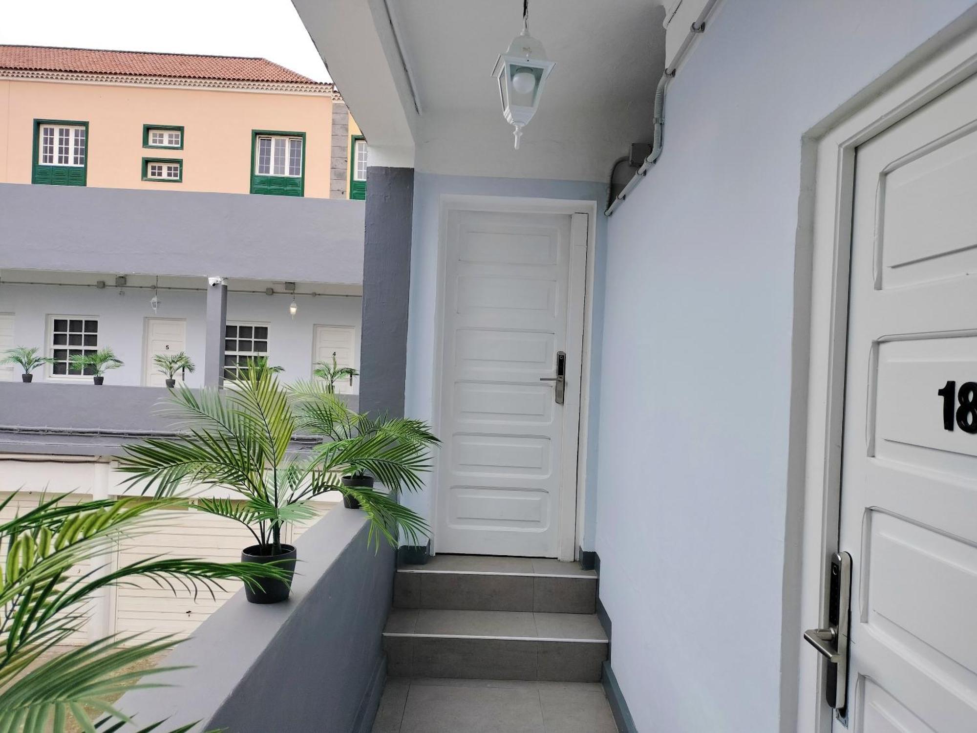 Room27- City Center La Laguna  Kültér fotó