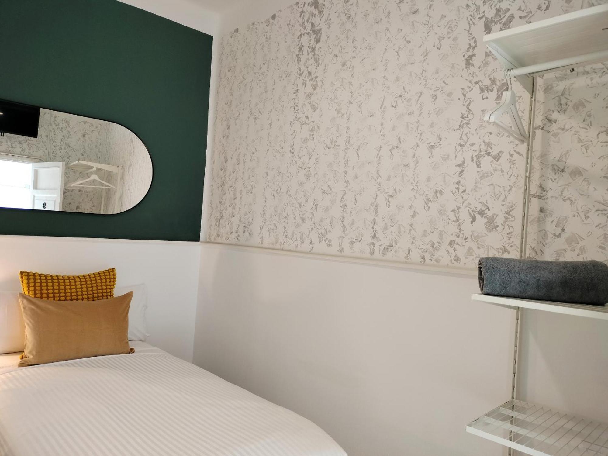 Room27- City Center La Laguna  Szoba fotó